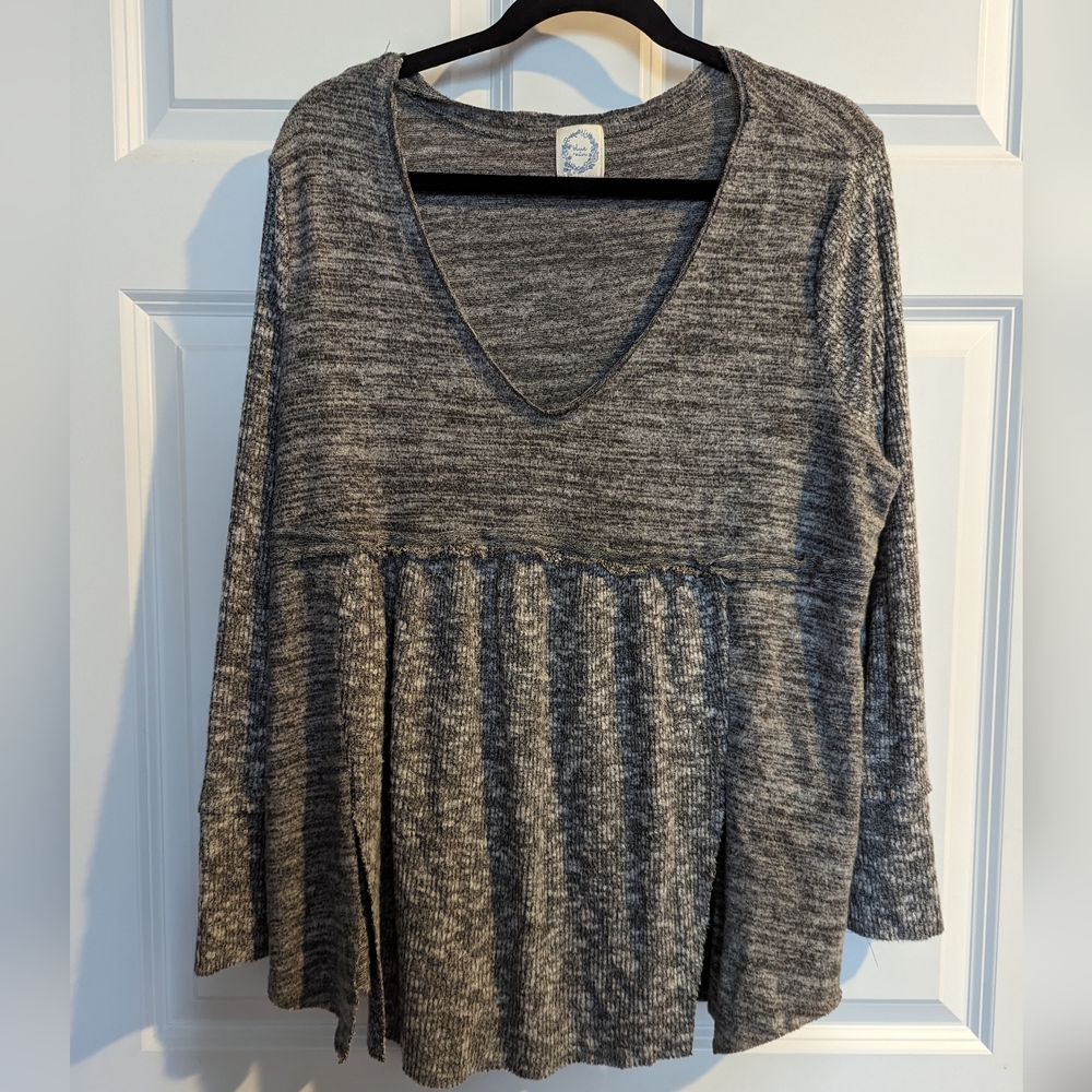 Francesca's Long Sleeve shirt